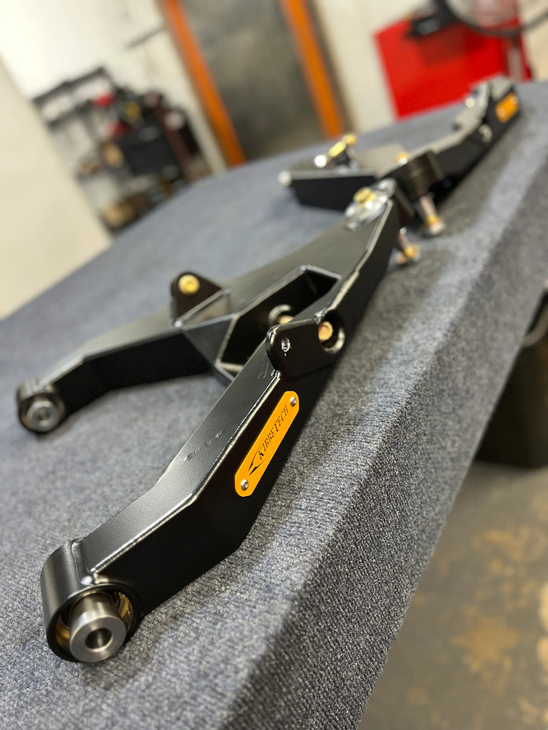 KIBBETECH RAM 1500 TRX 21-24 / FABRICATED LOWER A-ARMS / BLACK WITH RED BADGE / ADS - KING SHOCKS