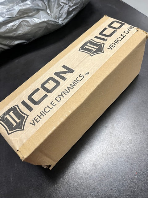 OPEN BOX - ICON 2020-Up GM 2500/3500 HD, 0-2" Lift 2.5 VS Shock System, Tubular UCA