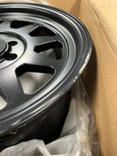 Load image into Gallery viewer, OPEN BOX (USED) - (4) Method Race Wheels Standard 17x8.5 316 Matte Black (6x139.7 (6x5.5) BS 4.75 - (4 Wheels)