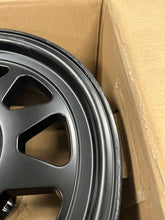 Load image into Gallery viewer, OPEN BOX (USED) - (4) Method Race Wheels Standard 17x8.5 316 Matte Black (6x139.7 (6x5.5) BS 4.75 - (4 Wheels)