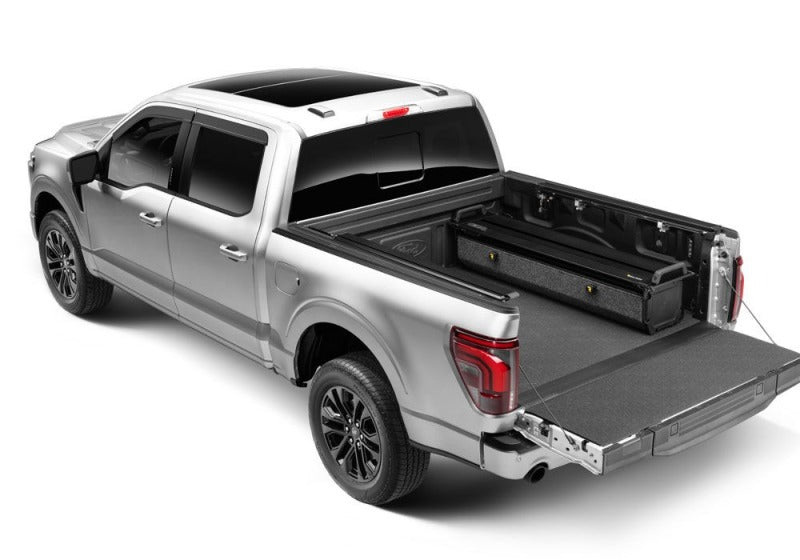 RealTruck 2026 Ford Ranger 5ft Bed RetraxPRO EZ-Off FRC-4000