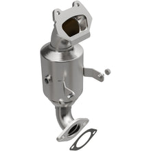 Load image into Gallery viewer, Magnaflow 14-16 Ram ProMaster 1500/2500/3500 V6 3.6L CARB Compliant DirectFit Catalytic Converter