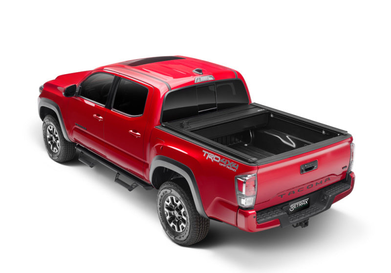 Retrax 2007-2020 Toyota Tundra CrewMax 5.5ft Bed RetraxPRO XR with Deck Rail System