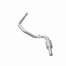 Load image into Gallery viewer, MagnaFlow 2009 Chevrolet Express 4500 V8 6.0L Left Underbody Catalytic Converter