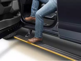 AMP Research 21-24 Ford F-150 SuperCrew PowerStep Vision