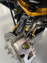 Load image into Gallery viewer, Hammer Built/R1 Concepts Custom Cut - Directional Carbon Alloy Airfoil Rotors Front (L&amp;R)
