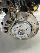 Load image into Gallery viewer, Hammer Built/R1 Concepts Custom Cut - Directional Carbon Alloy Airfoil Rotors Front (L&amp;R)