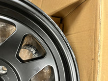 Load image into Gallery viewer, OPEN BOX (USED) - (4) Method Race Wheels Standard 17x8.5 316 Matte Black (6x139.7 (6x5.5) BS 4.75 - (4 Wheels)