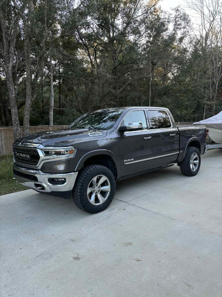 Ready Lift Suspension 1.5" Leveling Kit RAM 19-21 AIRRID