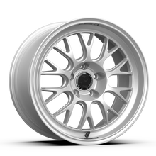 Load image into Gallery viewer, fifteen52 Holeshot RSR 19x9.5 5x112 40mm ET 66.56mm Center Bore Radiant Silver