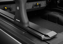Load image into Gallery viewer, Retrax 19-26 RAM 1500 6.4ft Bed (No Multifunction Tailgate) RetraxPRO EZ-Off FRC-4000
