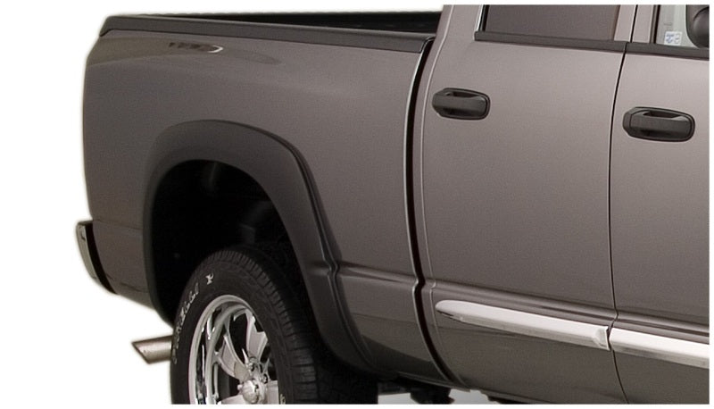 Bushwacker 06-08 Dodge Ram 1500 Fleetside OE Style Flares 4pc 75.9/76.3in Bed - Black