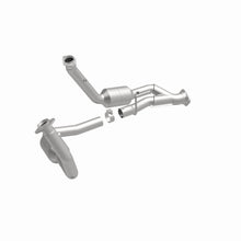 Load image into Gallery viewer, MagnaFlow Conv DF 06-07 Jeep Commander / 05-10 Grand Cherokee 5.7L Y-Pipe Assy (49 State)