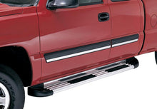 Load image into Gallery viewer, Lund 00-05 GMC Yukon (70in w/Fender Flares) TrailRunner Extruded Multi-Fit Running Boards - Black