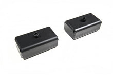 Load image into Gallery viewer, Zone Offroad 11-15 Chevy HD 2in 18mm Pin Blocks (Pair)