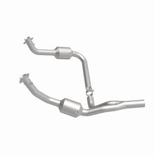 Load image into Gallery viewer, MagnaFlow 10-11 Jeep Wrangler 3.8L Direct Fit CARB Compliant Catalytic Converter