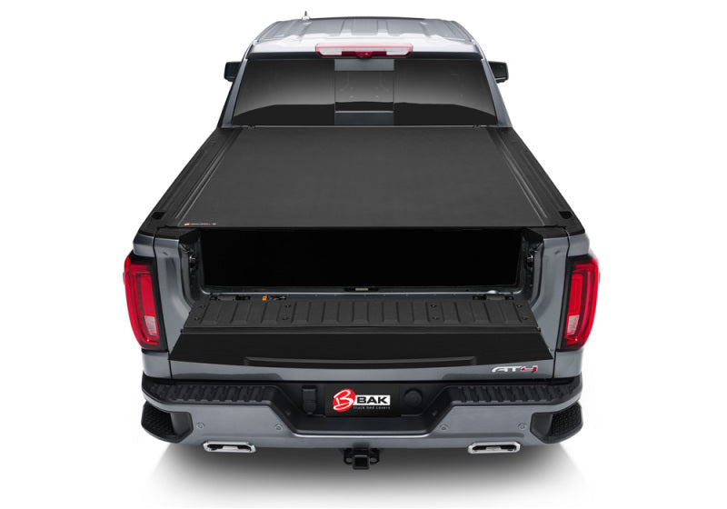 BAK 88-13 Chevy Silverado/GM Sierra Revolver X4s 6.6ft Bed Cover (2014 HD /2500 /3500)