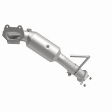 Load image into Gallery viewer, MagnaFlow Conv Direct Fit OEM 12-17 Jeep Wrangler 3.6L Underbody