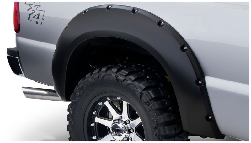 Bushwacker 99-07 Ford F-250 Super Duty Styleside Pocket Style Flares 4pc 81.0/96.0in Bed - Black